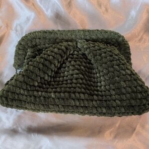 SIIS Green Textured Clutch